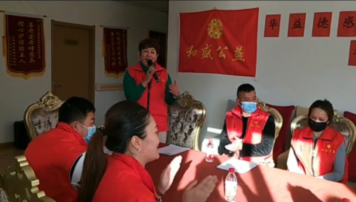 即墨  重阳节|即墨：和盛公益为老年人举办音乐演唱会