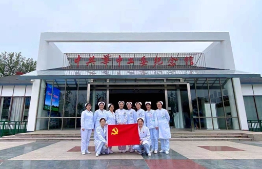 ��ʿ���߽���ɫ���أ���չ��׷����ʷչ�黳���