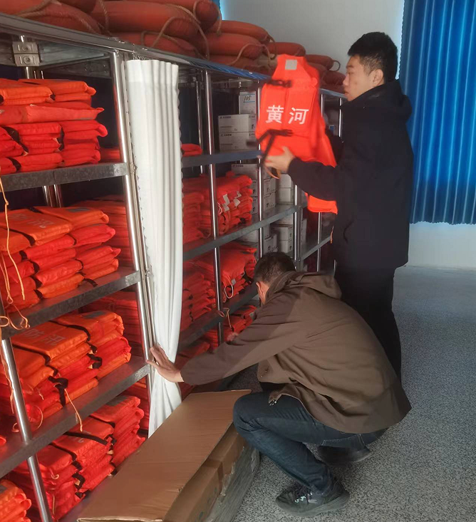 ���˻ƺӺ���ֿ�չ����׼������