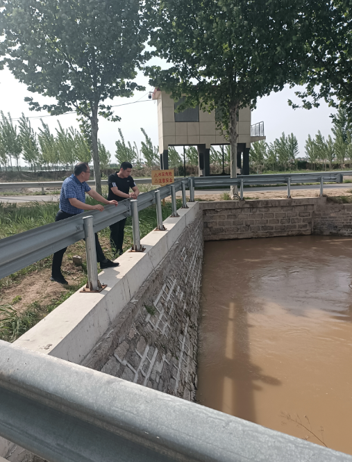 ���˻ƺӺ���֣���ٴ� ����ˮ ������