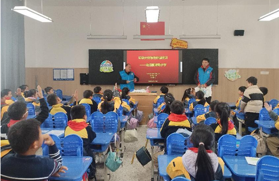 ������������������У԰ ����������ͯ��