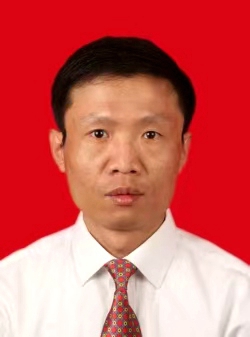 ���ڽ�ѧ��һ���Եĸ���Ӣ���˼�����۷�����ѡ��